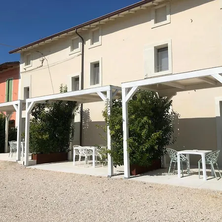 Dimora Montagnoli Apartament